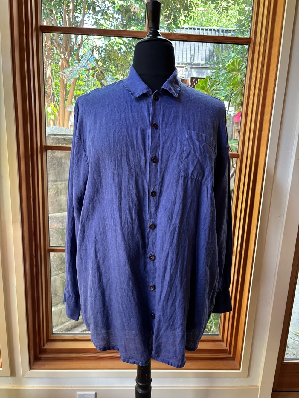 Flax Button-Down Linen Shirt in Deep Purple